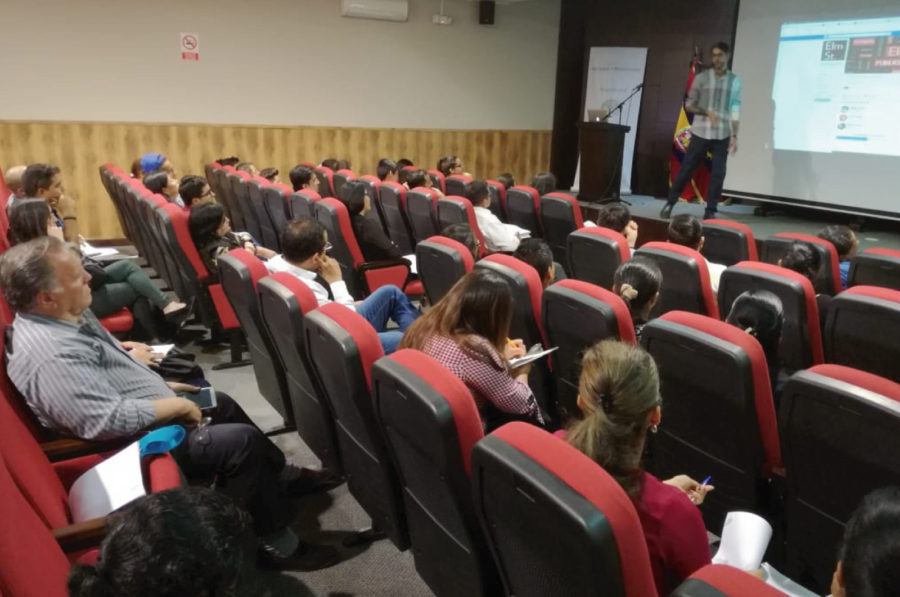 Loja conference session